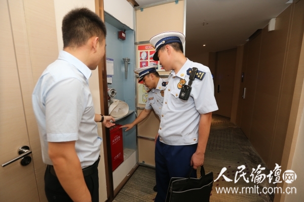 湖北汉江12个检查组深入辖区开展夏季消防安全夜