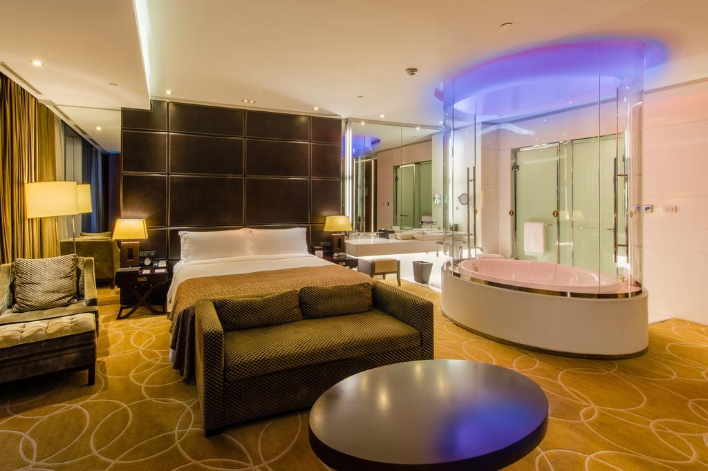 src=http___r.bstatic.com_images_hotel_max1024x768_128_128356125.jpg&refer=http___r.bstatic.jpg