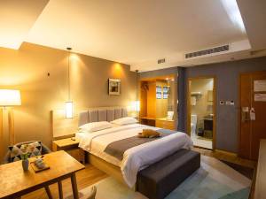 src=http___dimg04.c-ctrip.com_images_200o180000014bu2r93A5_R_300_225_R5_Q70_D.jpg&refer=http___dimg04.c-ctrip.jpg